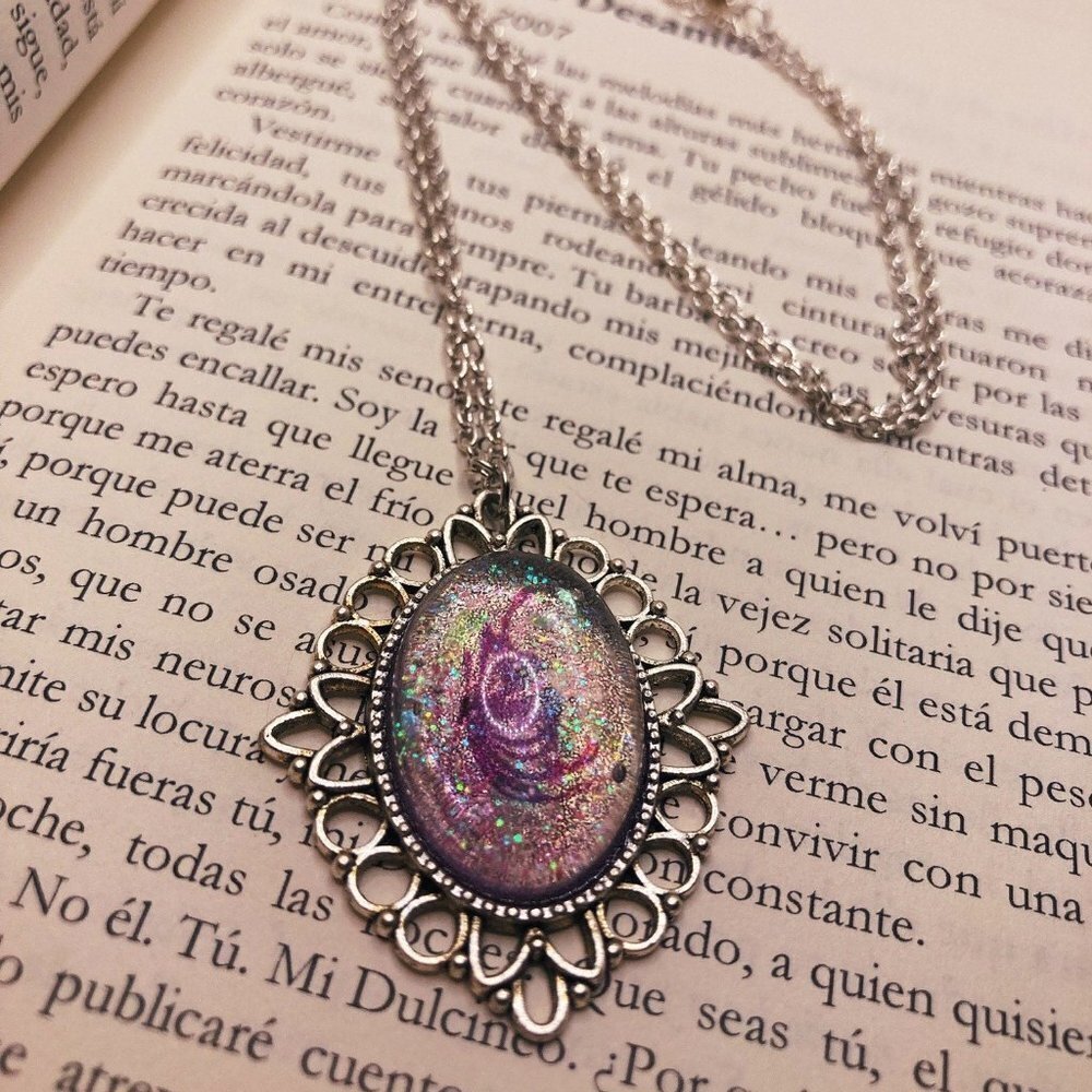 𝅺NECKLACE Barroque Lilac Buttlerfly by Lissette's Art